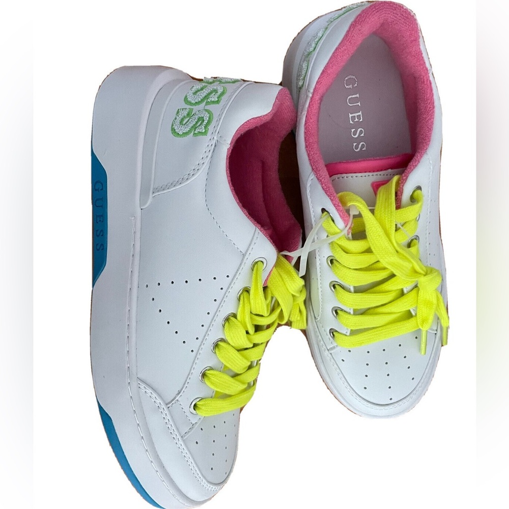 GUESS New Mervyn Sneakers